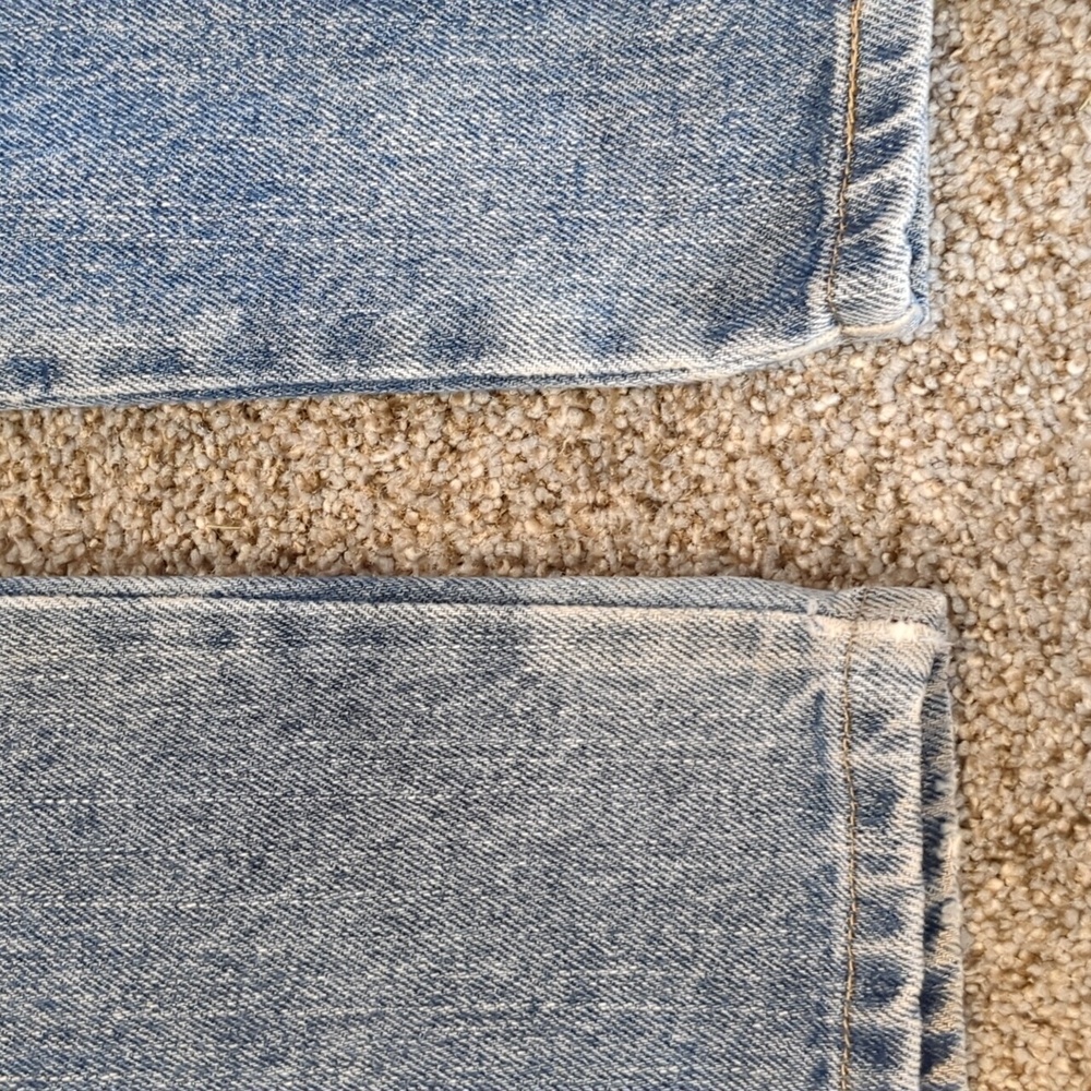 Men's Wrangler distressed regular fit blue jeans size 32X32 - Picture 7 of 12